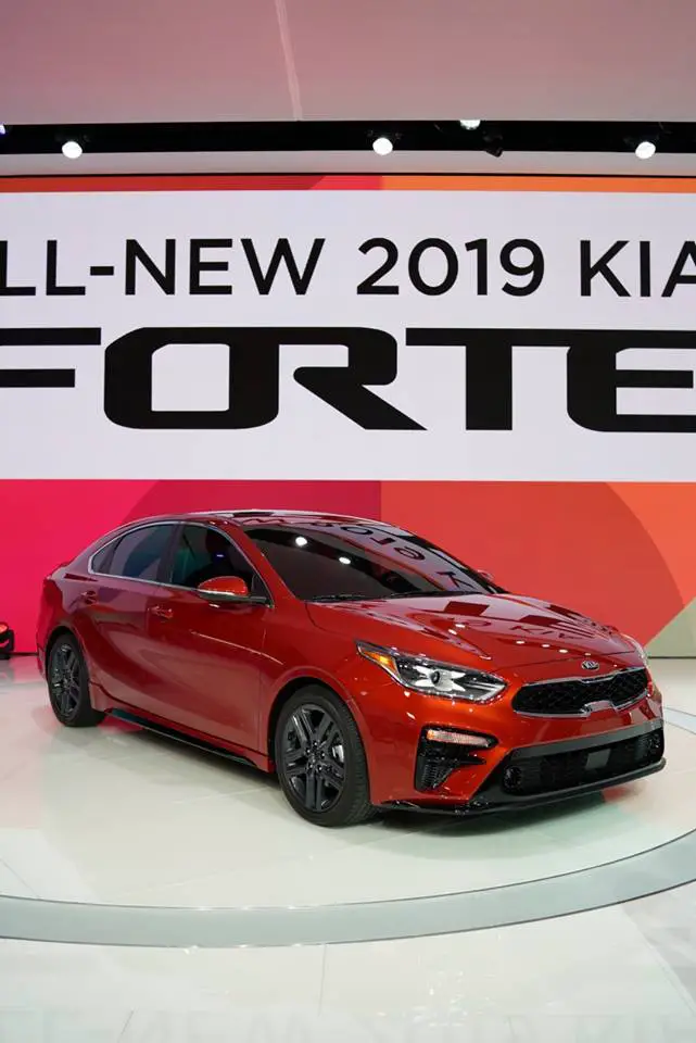2019 Kia Forte 4 dr sedan